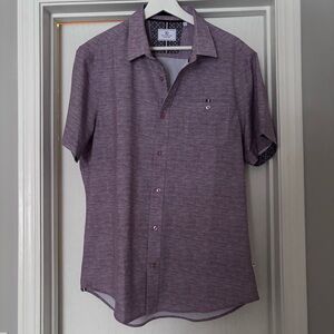 7 Diamonds Men Button Up - Red & Navy. Size M